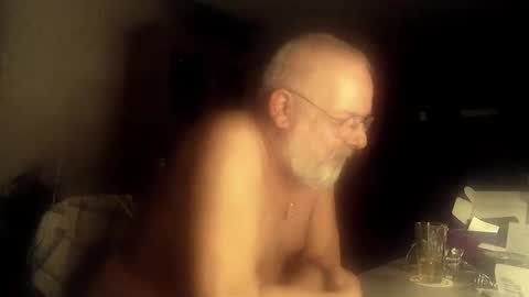 Snapshot of femdom_sub chatting on October 19, 2025, 11:05 pm femdom_sub online show from October 19, 2025, 11:05 pm