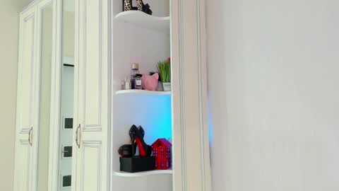 femdomheels online show from February 25, 2025, 4:42 pm