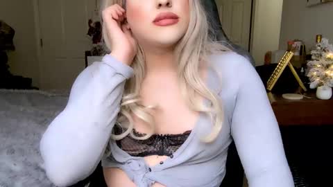 this is justice tricia a bigelow. she was fucking my husband tom girardi online show from December 16, 2024, 8:26 pm