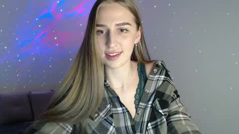 Femke online show from February 11, 2025, 7:16 pm
