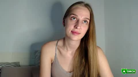 Snapshot of femkedejager chatting on September 14, 2025, 7:35 pm Femke online show from September 14, 2025, 7:35 pm