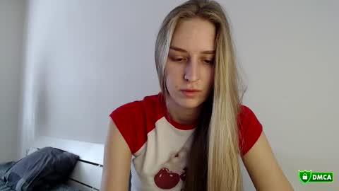 Snapshot of femkedejager chatting on October 14, 2025, 11:33 am Femke online show from October 14, 2025, 11:33 am