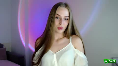 Snapshot of femkedejager chatting on October 19, 2025, 12:50 pm Femke online show from October 19, 2025, 12:50 pm