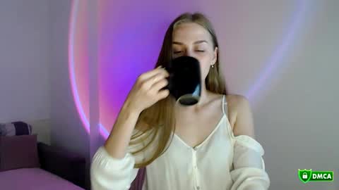 Snapshot of femkedejager chatting on October 25, 2025, 2:13 pm Femke online show from October 25, 2025, 2:13 pm