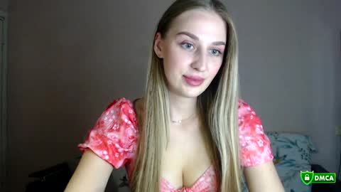 Femke online show from May 12, 2026, 8:39 pm
