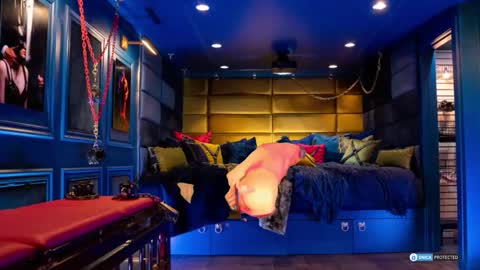 Daniani online show from February 4, 2026, 5:41 pm