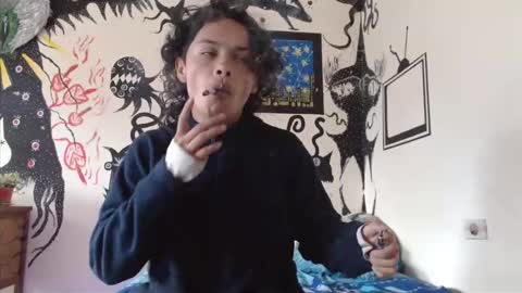 Snapshot of fenixmfx chatting on October 1, 2025, 4:24 pm Fenix online show from October 1, 2025, 4:24 pm