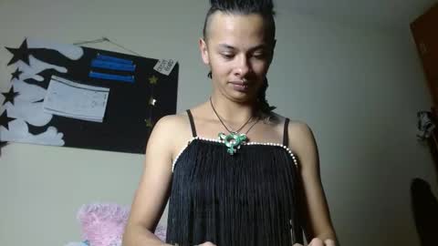 Snapshot of fenixmfx chatting on November 12, 2025, 11:58 pm Fenix online show from November 12, 2025, 11:58 pm