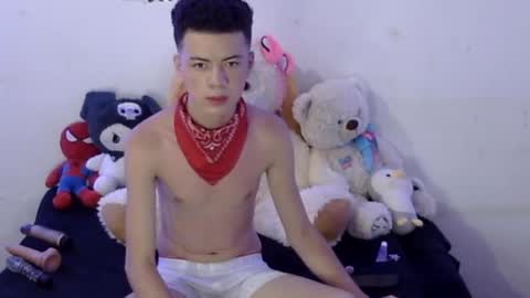 Snapshot of fenixx_777 chatting on February 19, 2025, 10:34 am Fenixx 777 online show from February 19, 2025, 10:34 am