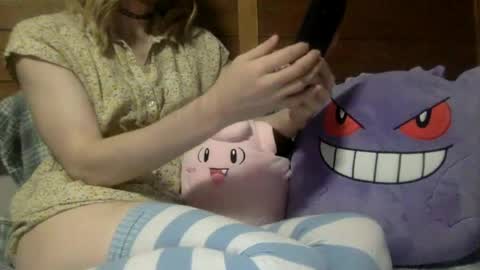 fenn88_ online show from July 14, 2026, 3:22 am