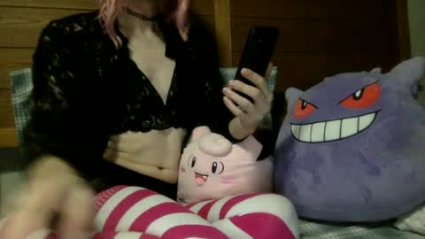 fenn88_ online show from July 22, 2026, 3:31 am