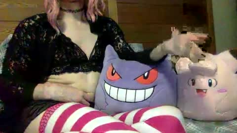 fenn88_ online show from July 24, 2026, 3:04 am
