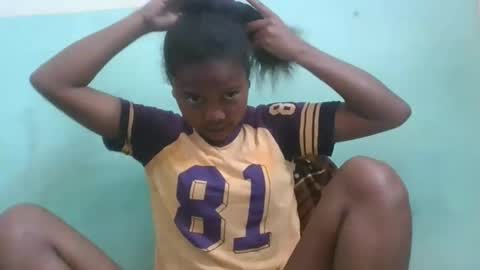 fenou122745 online show from September 9, 2025, 8:25 am