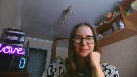 feraliss online show from February 6, 2026, 10:51 am