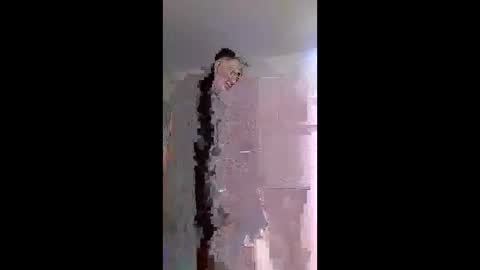 ferboyx online show from April 4, 2026, 2:10 am