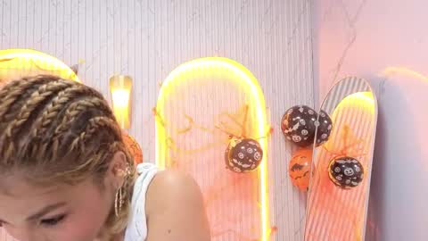 Ferchis  online show from October 10, 2025, 12:04 pm