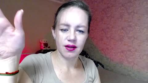 Snapshot of fern_lust chatting on June 24, 2026, 5:01 pm fern_lust online show from June 24, 2026, 5:01 pm