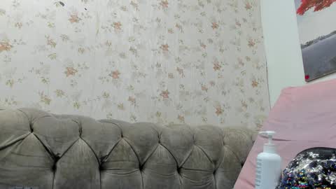 Fernanda online show from January 13, 2025, 12:13 pm