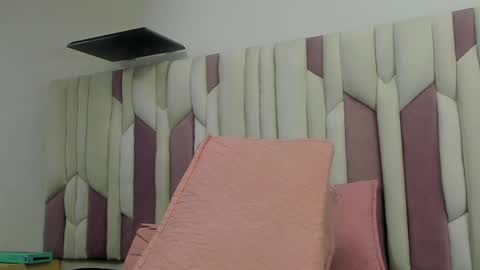 Fernanda online show from February 4, 2025, 12:00 pm