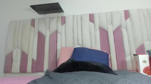 Fernanda online show from February 24, 2025, 6:26 pm