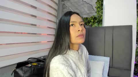 fernanda_liie_ online show from December 15, 2025, 12:31 pm