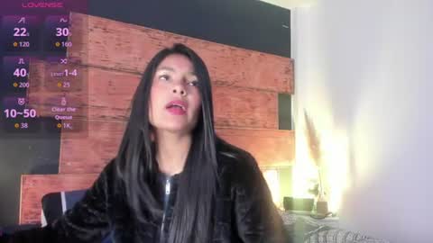 fernanda_liie_ online show from June 25, 2026, 12:20 pm