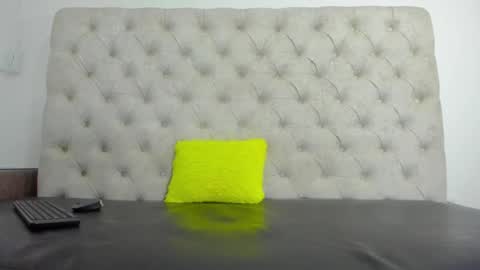Snapshot of fernandaclar chatting on March 7, 2025, 2:01 pm Fernandaclar online show from March 7, 2025, 2:01 pm