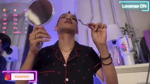 fernanda online show from June 15, 2026, 2:03 am
