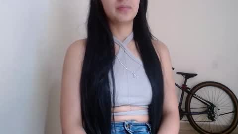 fernandakisss online show from February 2, 2026, 9:57 pm