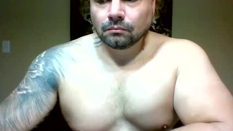 fernando09719162 online show from November 4, 2025, 2:10 am