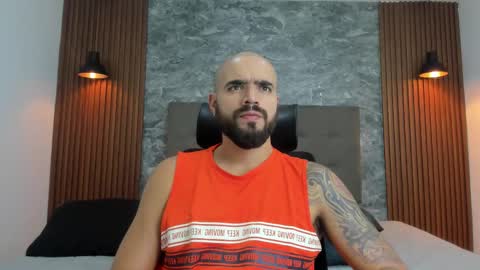 Snapshot of ferpaisa2024 chatting on October 26, 2025, 7:53 pm insta ferxx1210 Fercho online show from October 26, 2025, 7:53 pm
