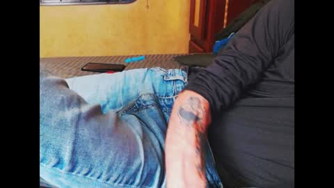 Snapshot of ferra_testarossa chatting on December 20, 2024, 3:14 am ferra_testarossa online show from December 20, 2024, 3:14 am