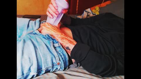 Snapshot of ferra_testarossa chatting on January 31, 2025, 3:09 am ferra_testarossa online show from January 31, 2025, 3:09 am