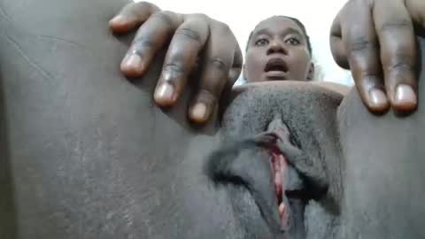 Snapshot of ferriena chatting on September 22, 2025, 5:31 am Ferie online show from September 22, 2025, 5:31 am