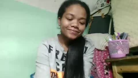 fetranialdy online show from October 25, 2025, 5:04 am