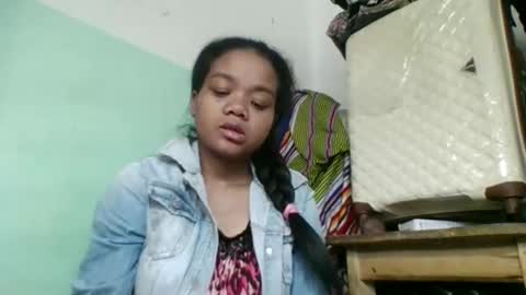 fetranialdy online show from November 8, 2025, 4:34 am