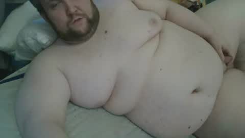 Snapshot of fettebifotze28h chatting on June 16, 2026, 8:00 pm Cow Sow online show from June 16, 2026, 8:00 pm