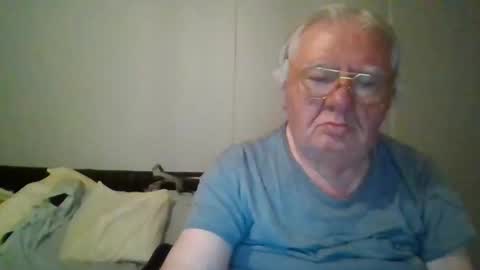 fewxtrapounds985 online show from March 12, 2025, 11:53 am