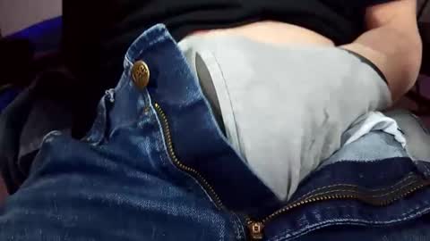 fhfhhhhg online show from March 22, 2026, 3:54 am