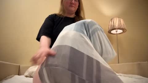 Sophie online show from December 20, 2024, 3:31 pm