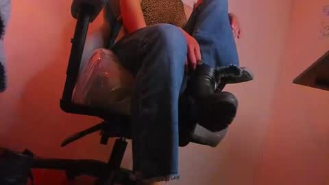   online show from January 16, 2025, 3:13 pm