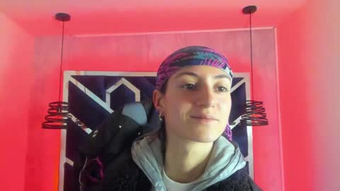   online show from March 4, 2025, 11:51 am