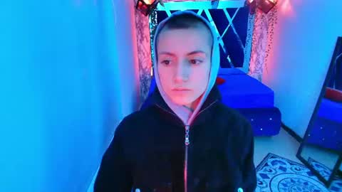   online show from July 28, 2026, 12:48 pm