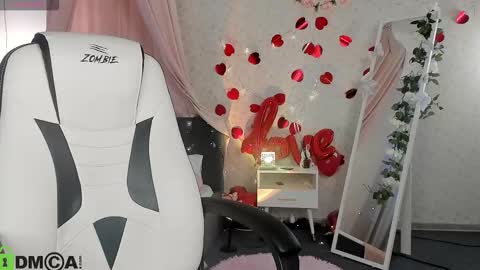 Snapshot of fieryfeline chatting on March 19, 2026, 3:10 am Filla online show from March 19, 2026, 3:10 am