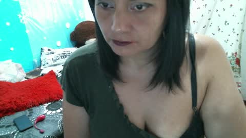 FIERYWOMAN online show from December 7, 2024, 1:29 pm