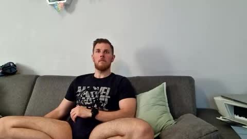fiolkamil online show from May 14, 2026, 10:22 am