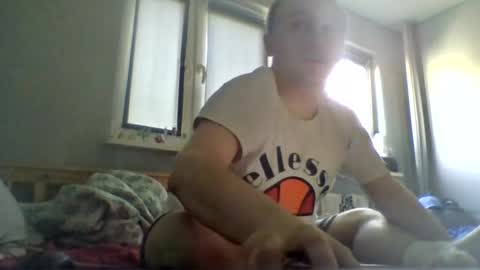 filipek757 online show from June 18, 2026, 6:46 am