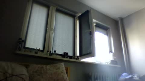 filipek757 online show from July 16, 2026, 10:43 am