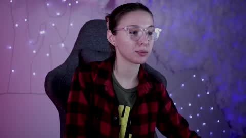 Snapshot of filipinaadams chatting on January 18, 2025, 7:49 am cap and Lana  online show from January 18, 2025, 7:49 am