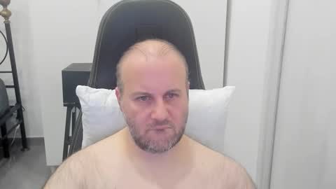 filippo12356 online show from November 30, 2025, 9:52 pm